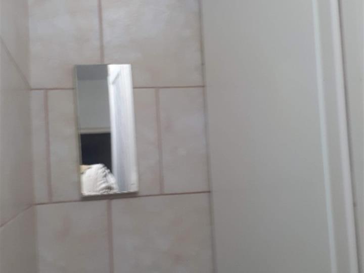 Od centra 2 stanice, južna strana