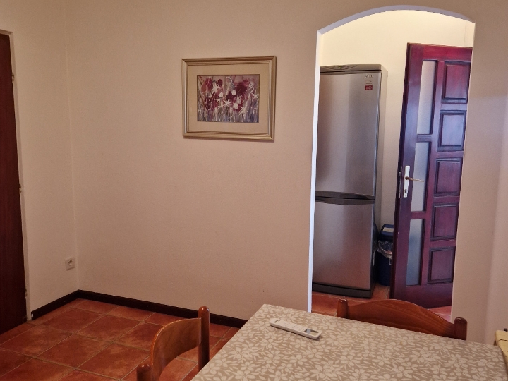 Kostrena, 2S stan za 4 djelatnika