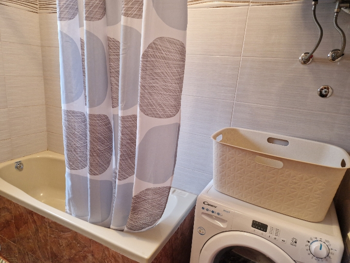 Kostrena, 2S stan za 4 djelatnika