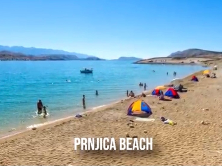 Otok Pag, Novalja, zemljište uz more zona T-3 Kamp