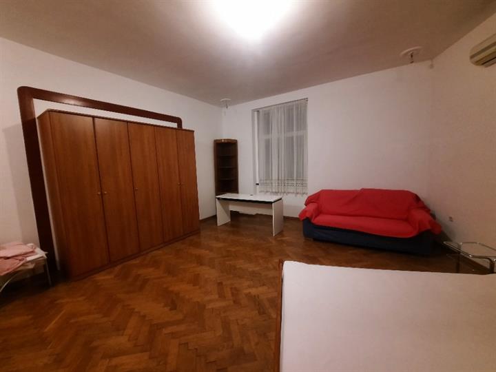 Iznajmljujem sobu, centar Rijeke