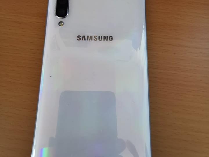 Samsung Galaxy A50 (Dual SIM) 