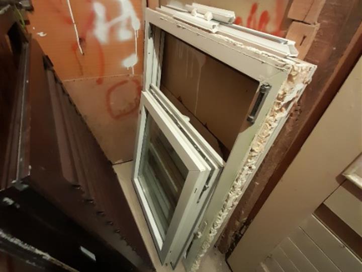 Prozor PVC i alu. grilja
