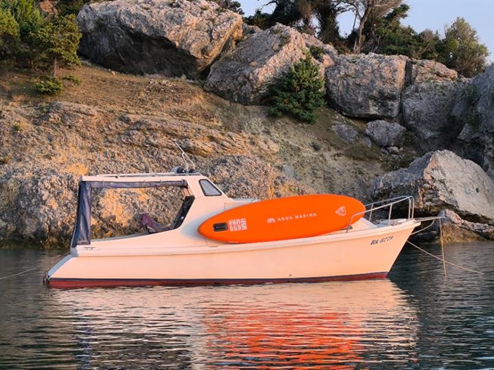 Elan Pilotina 686