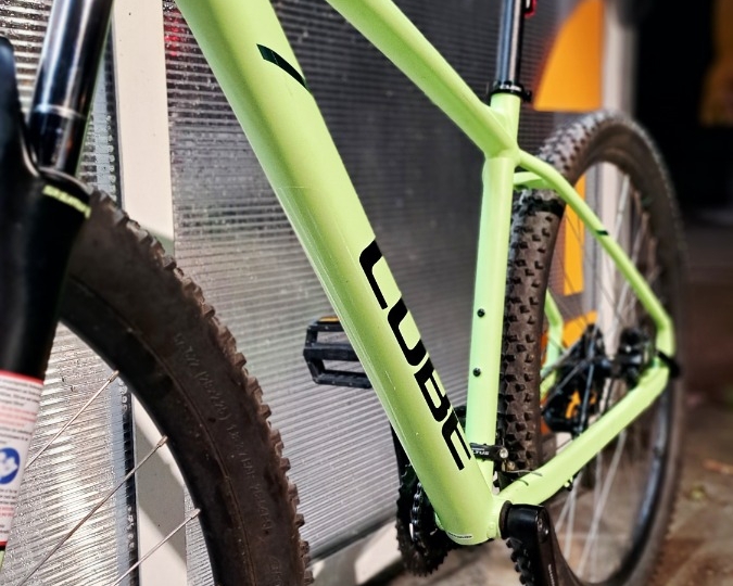 Bicikl Cube, kao nov