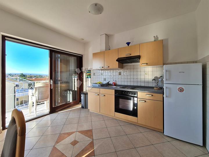 Dvosoban apartman u centru Malinske!