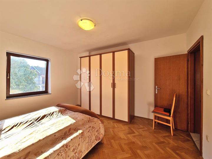 Dvosoban apartman u centru Malinske!