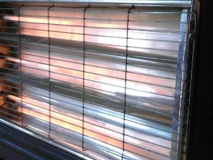 Infra crvena  grijalica, 2.400 W