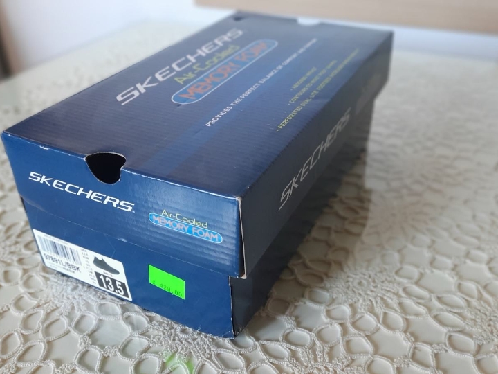 Skechers tenisice, vel. 31, novo