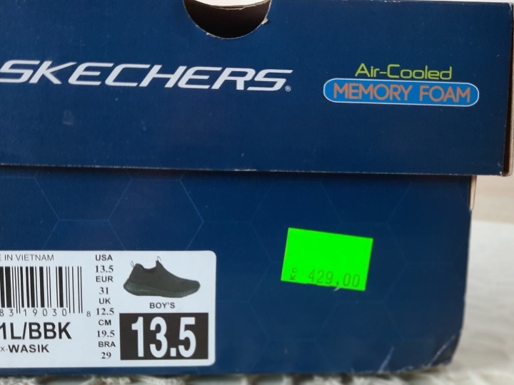 Skechers tenisice, vel. 31, novo