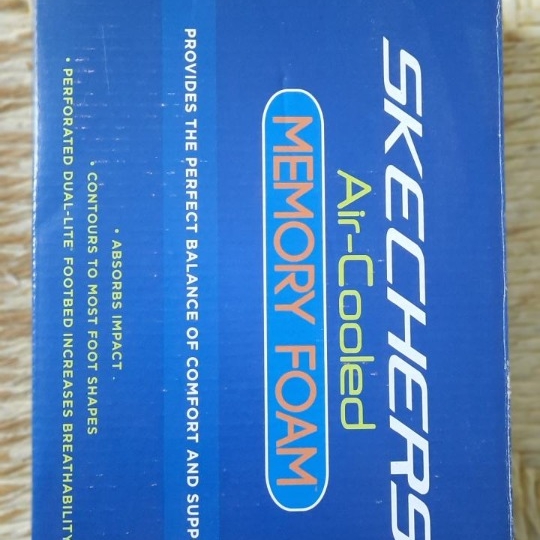 Skechers tenisice, vel. 31, novo