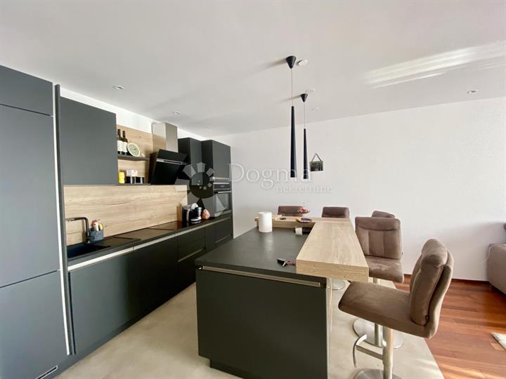 Rešetari, stan u novogradnji, Kvarner na dlanu