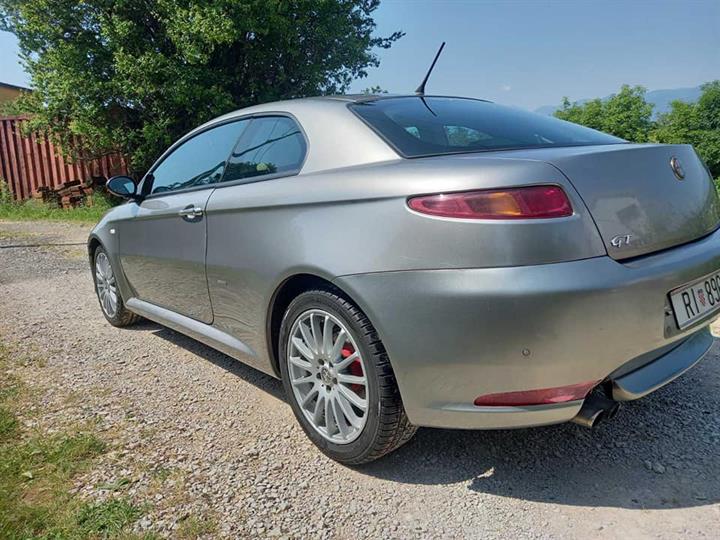 Alfa GT 1.9 jtd