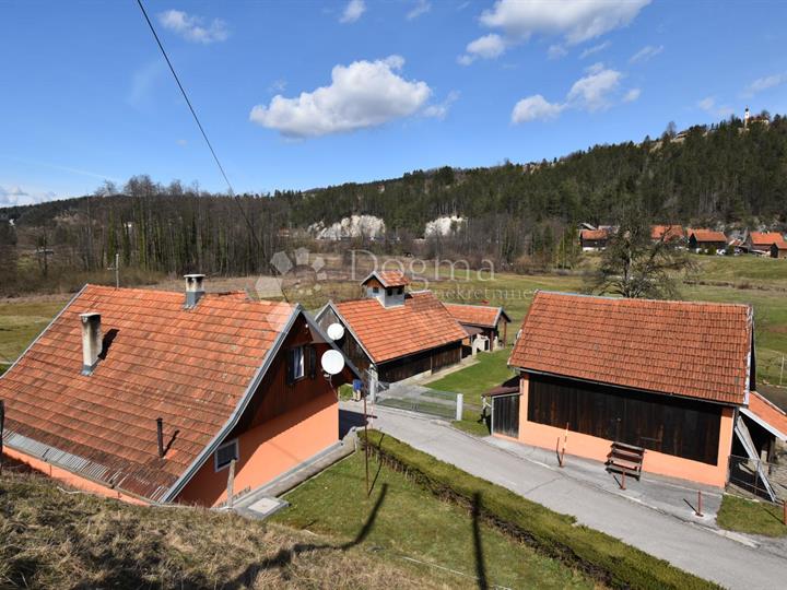 Vrbovsko, Moravice, imanje idealno za agro-turizam