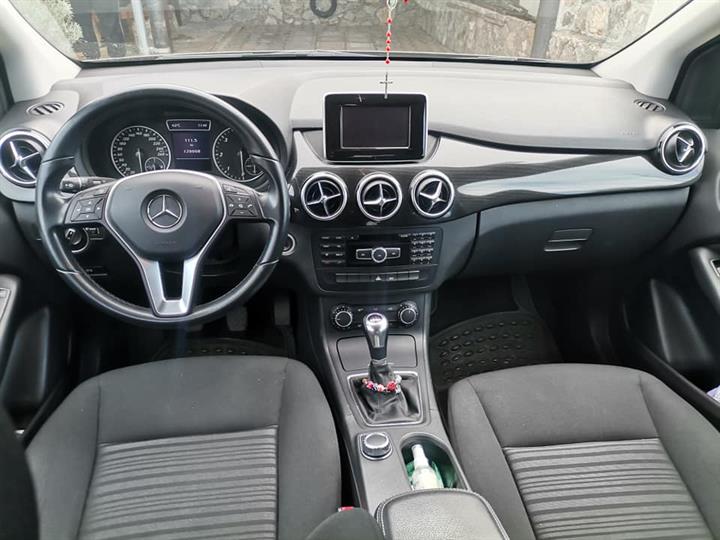 Mercedes B klasa