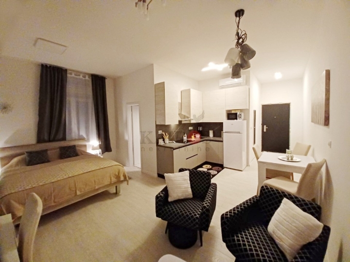 Potok, 37 m2, uključene režije 600€ SLOBODAN OD 01.10.2026.