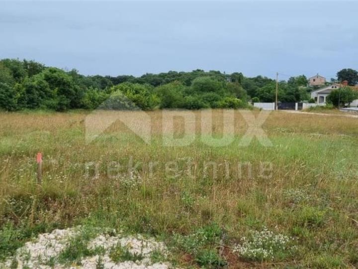 Istra, Loborika, atraktivno zemljište do urbanizirane zone