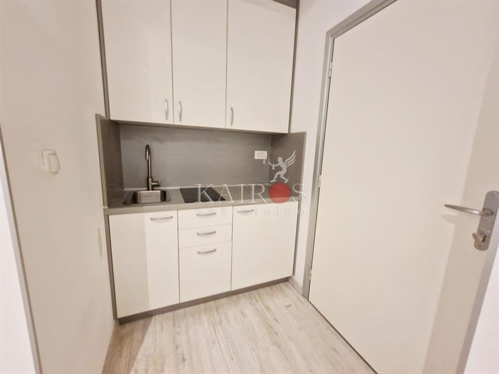 Centar, novouređeno, režije u cijeni