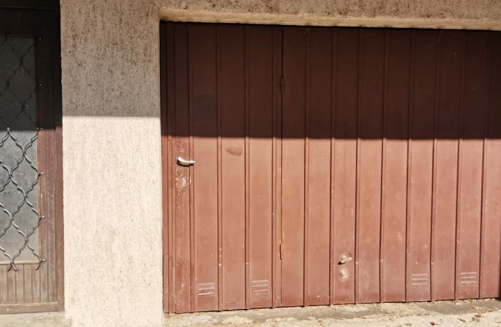 Podhum, samostojeća kuća