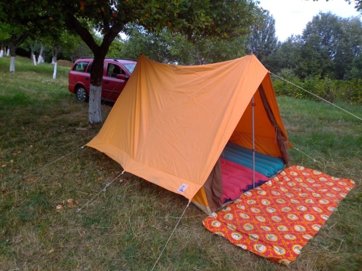 Nautički prsluci, 2 kom. 