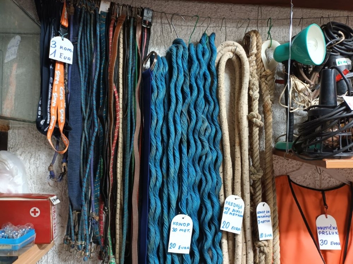 Nautički prsluci, 2 kom. 