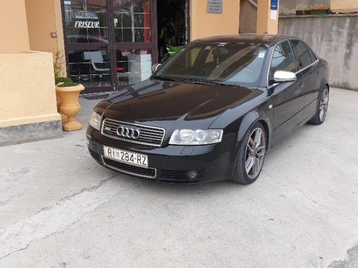 Audi A4 S-line
