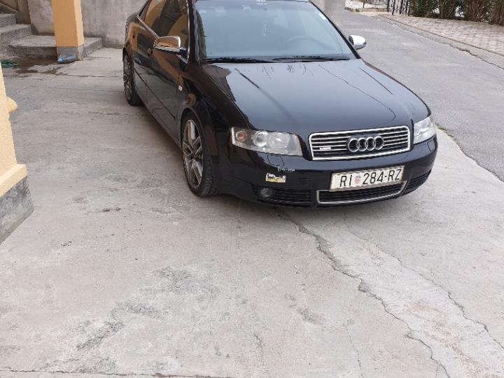 Audi A4 S-line