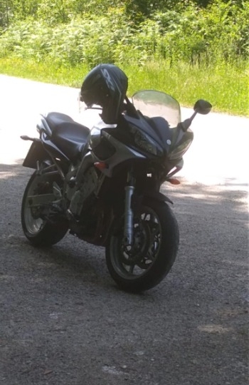 Yamaha Fazer 6 s2 zamjena