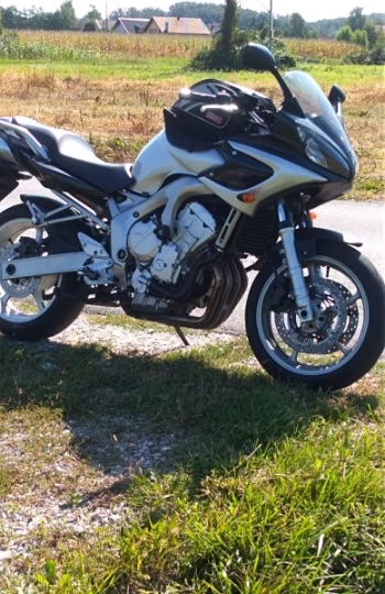 Yamaha Fazer 6 s2 zamjena