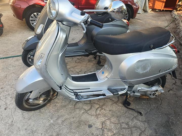 Piaggio Vespa Lx 125