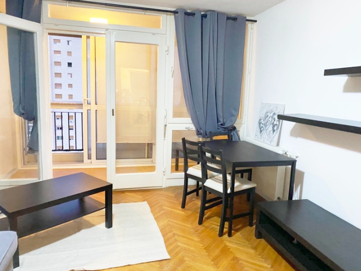 D. Zamet, garsonijera, 33 m2, lođa