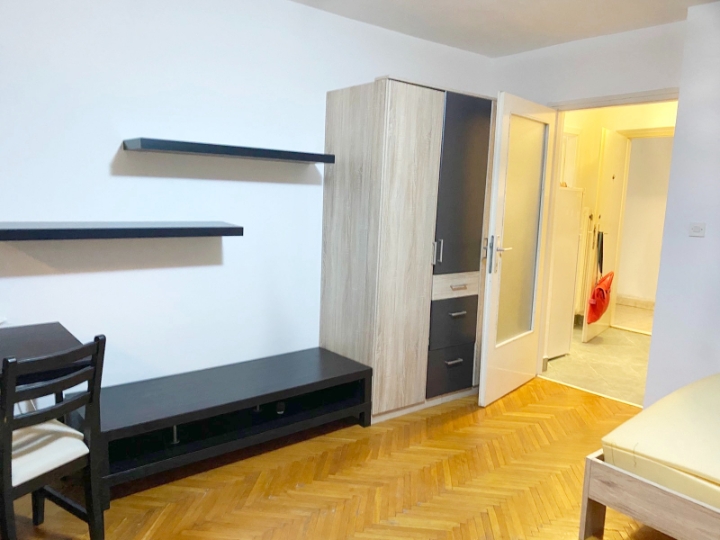 D. Zamet, garsonijera, 33 m2, lođa