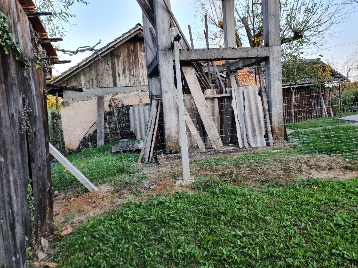 Tražim multi mix. radnika  5 dana