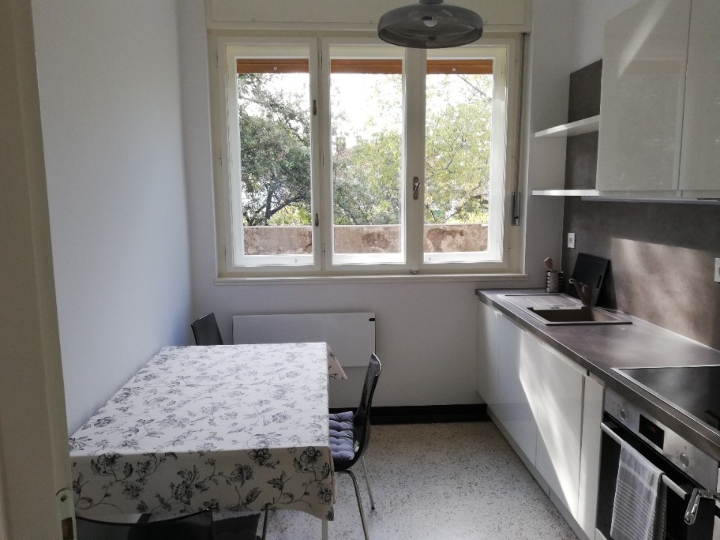 Bulevard, stan 48 m2 najam - Blizu Trsat, Kampus, Centar