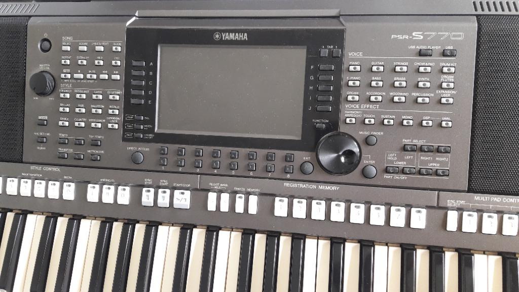 | Yamaha PSR S 770 | - Glazbala - Burza Oglasi