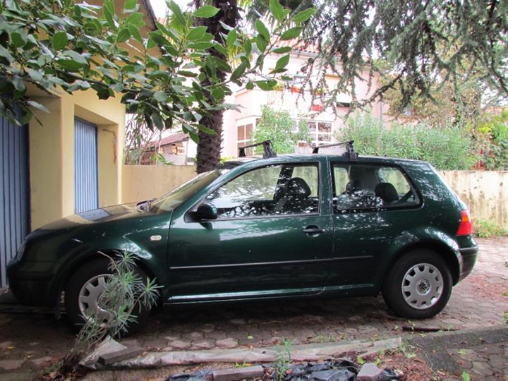 VW Golf 4, 1999. god., odlično stanje