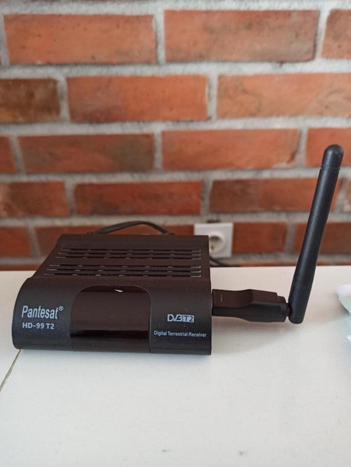  Prodajem receiver za TV Audio, video i foto oprema Burza Oglasi