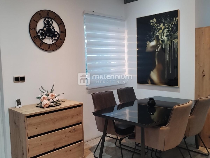 Gorski kotar, Ravna Gora, samostojeća katnica, 360m2