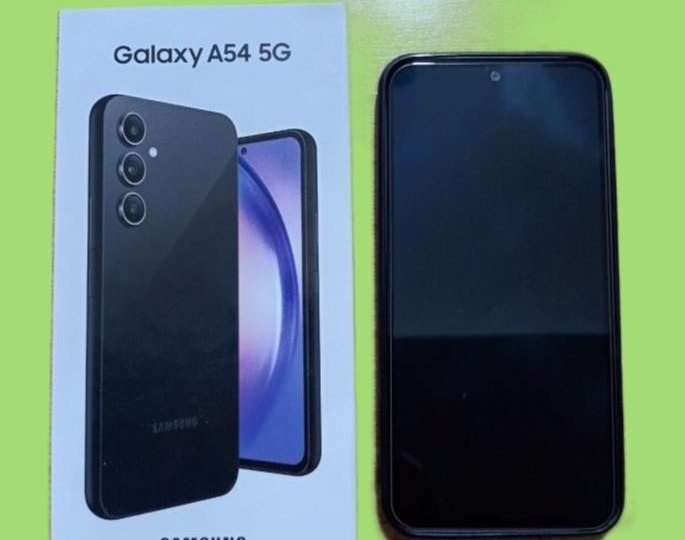 Samsung Galaxy A54, u kutiji, kao nov