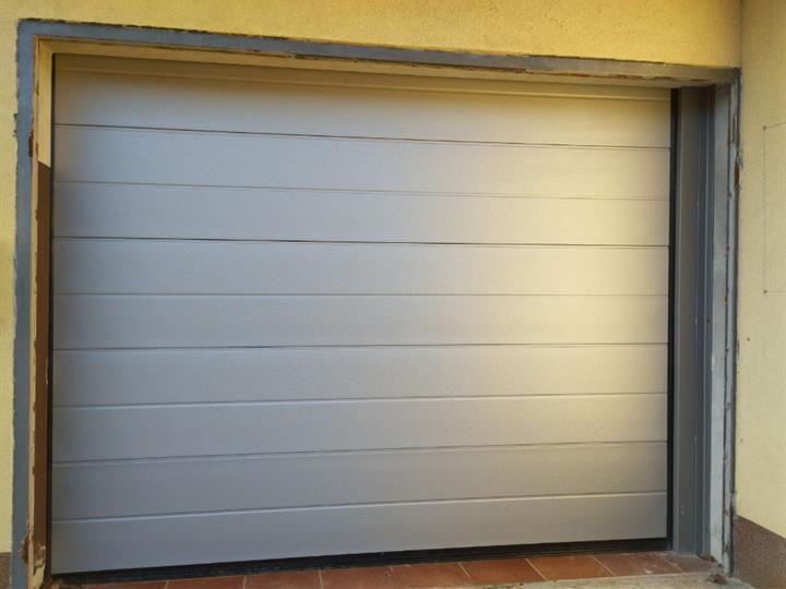 Električna garažna vrata