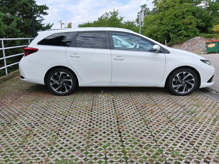 Toyota Auris TS 1.6D, 2016. god.
