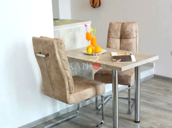 Centar, 30 m2, 1S+DB, 550 €