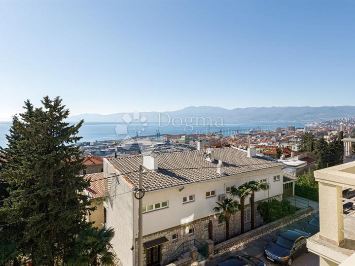Gospodski stan na Bulevardu