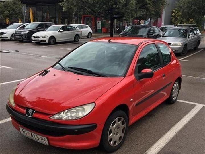 | Peugeot 1.4 benzinac | - Automobili - Burza Oglasi