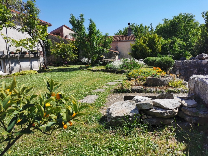 Kuća, grad Krk