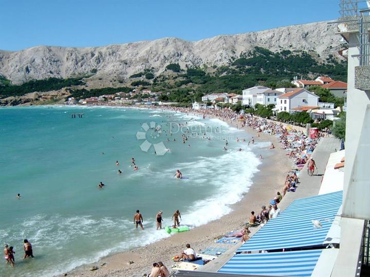 Baška - okolica - kuća s 4 apartmana