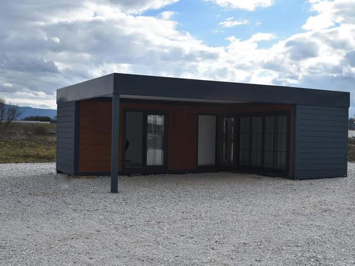 Montažna glamping kućica 30m2