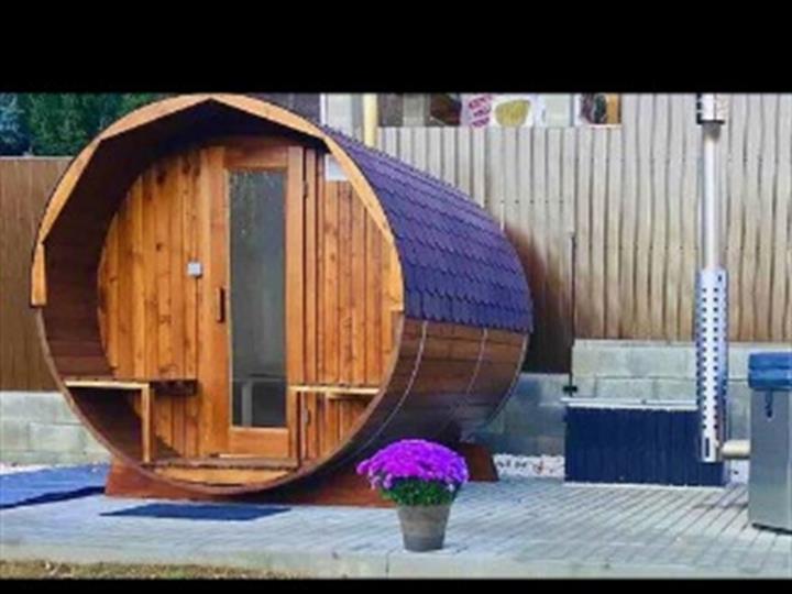 Montažna glamping kućica 30m2