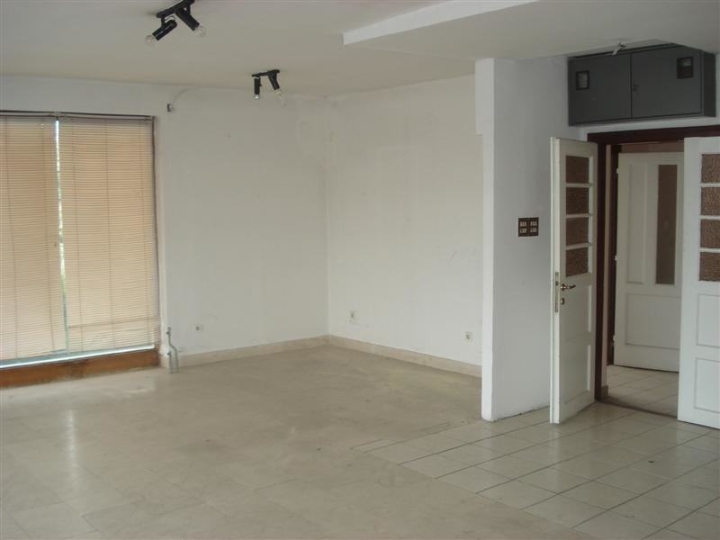 U Primorju tražim kuću oko 250 m2