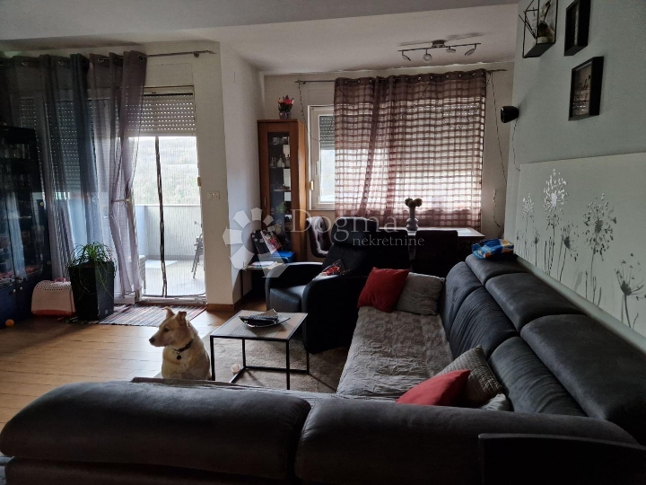 Škurinje, odličan dvoetažni stan 3S+DB